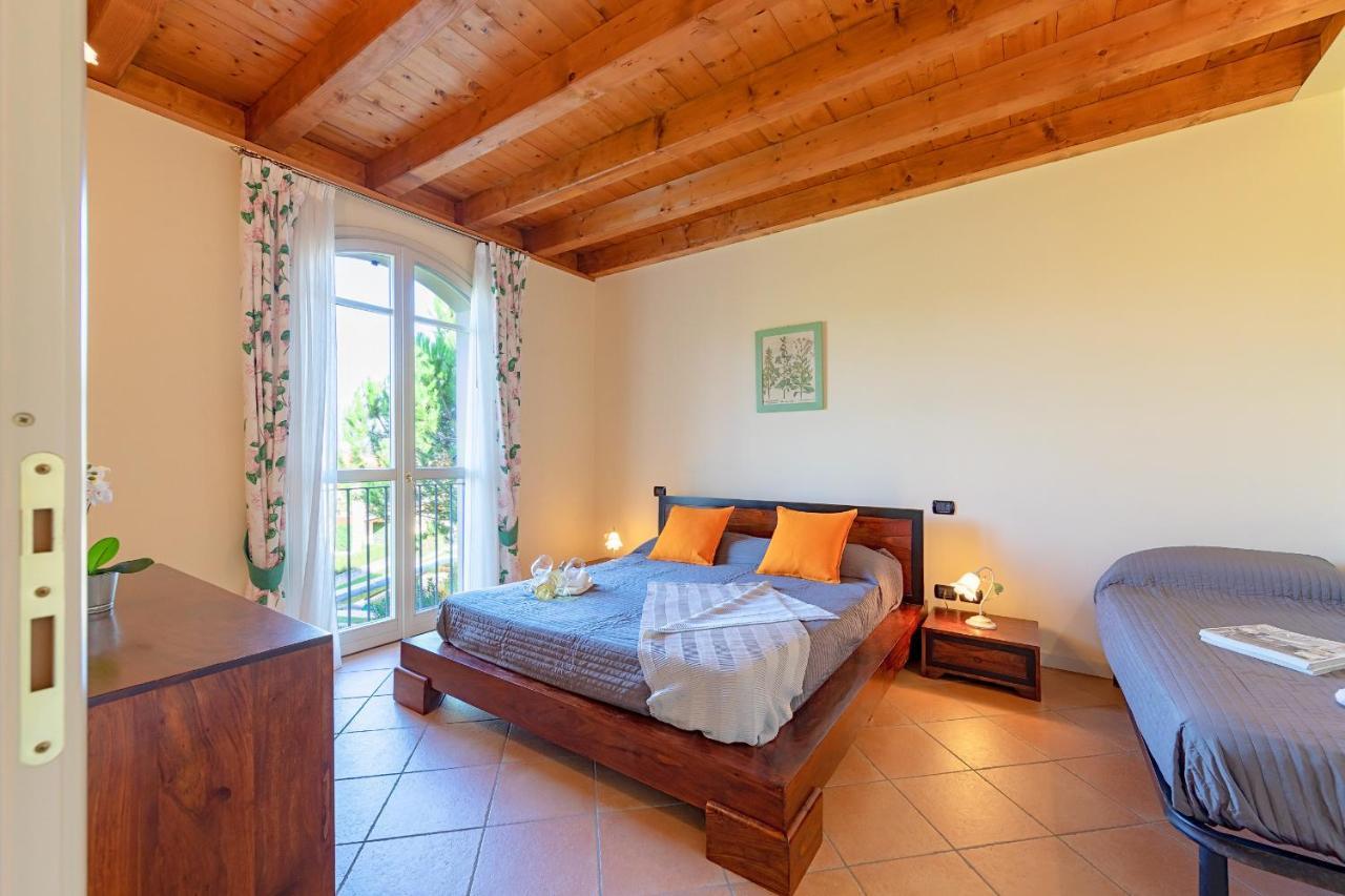 Borgo Del Torchio Apartments By Wonderful Italy Manerba del Garda Buitenkant foto