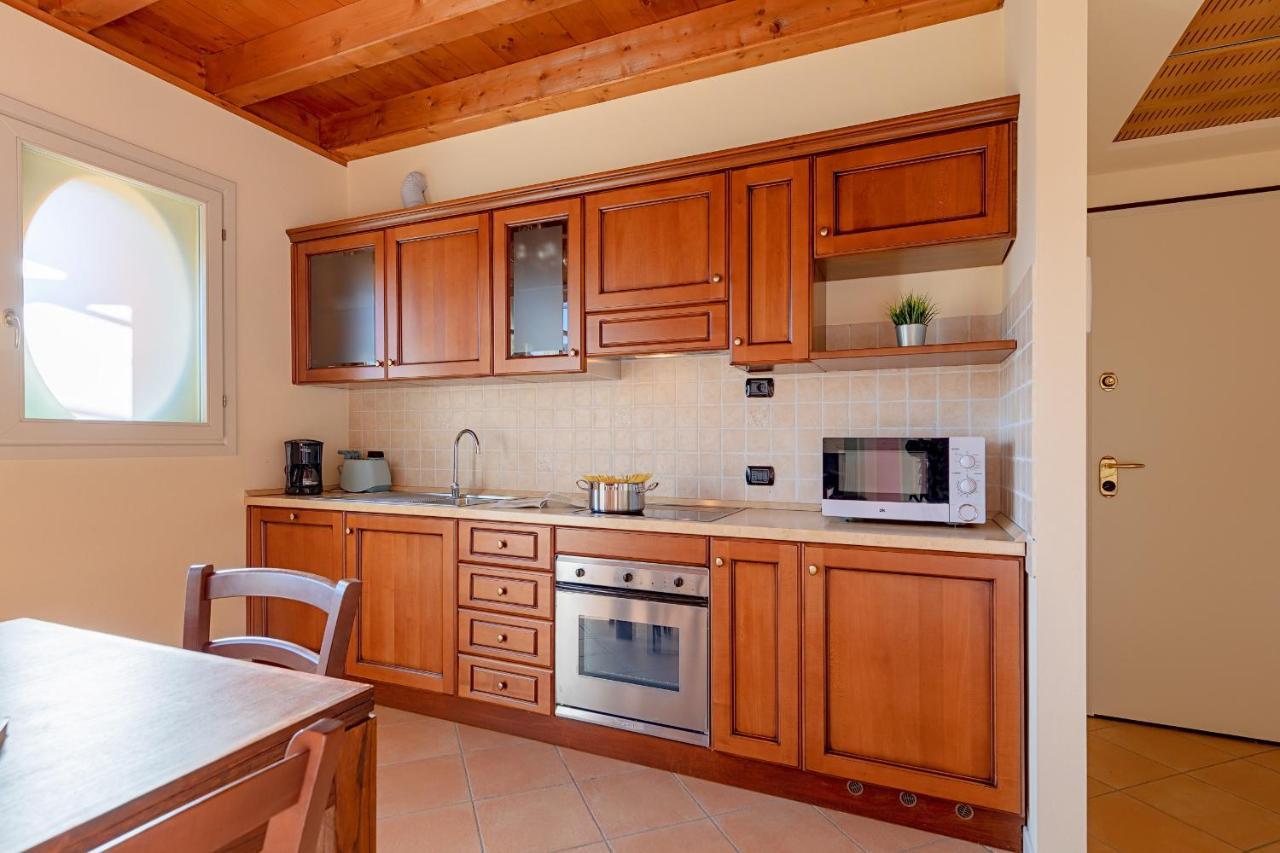 Borgo Del Torchio Apartments By Wonderful Italy Manerba del Garda Buitenkant foto