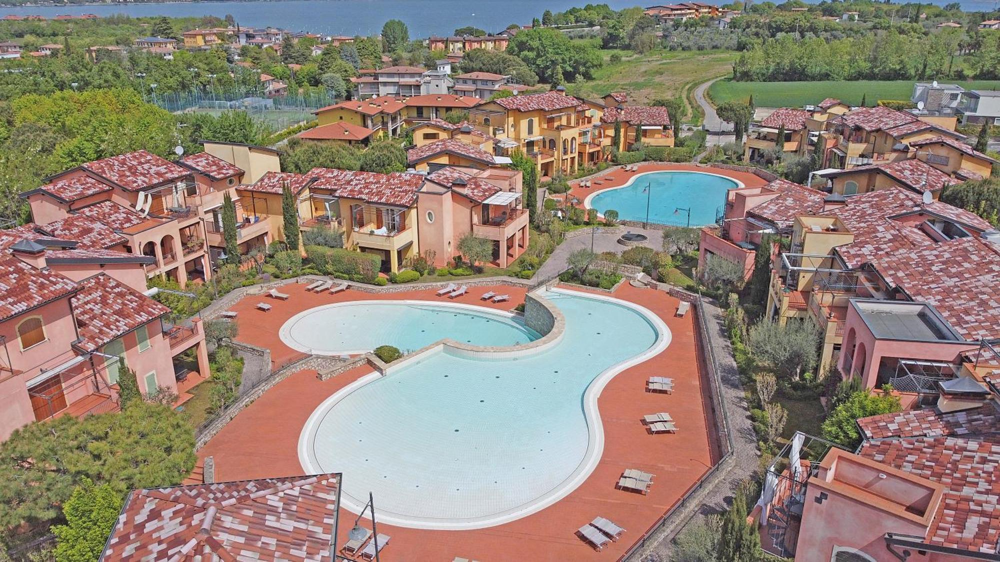 Borgo Del Torchio Apartments By Wonderful Italy Manerba del Garda Buitenkant foto